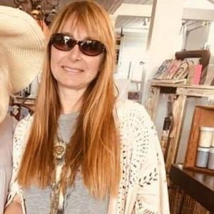 Meet your Posher, Christie